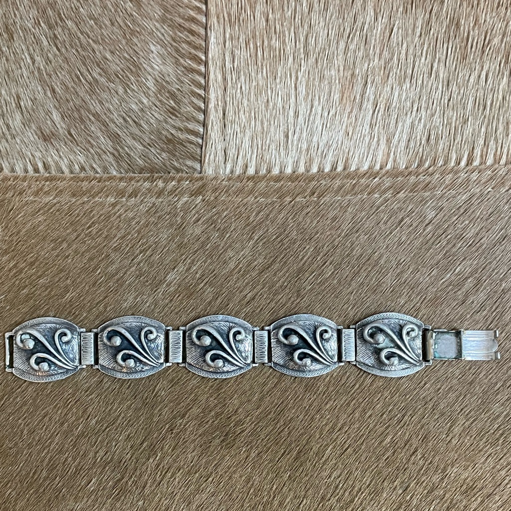 Silver Tone Bracelet